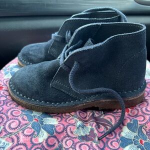 J. Crew crewcuts Navy dress Boots size 9K. Excellent condition